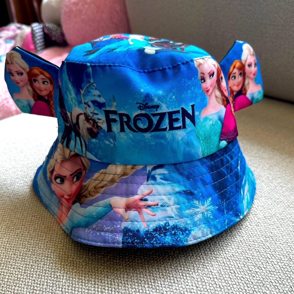 Frozen Elsa Bucket Hat 💕